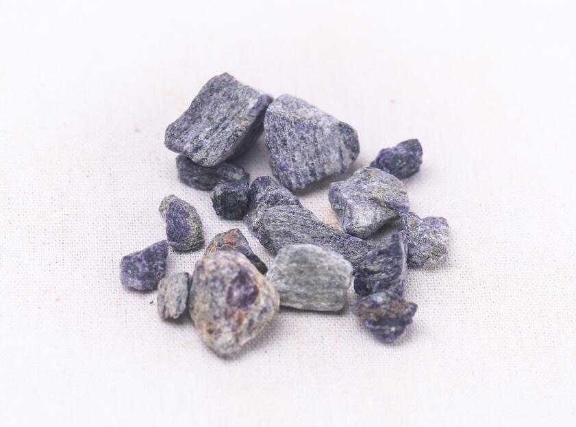 紫石英图片